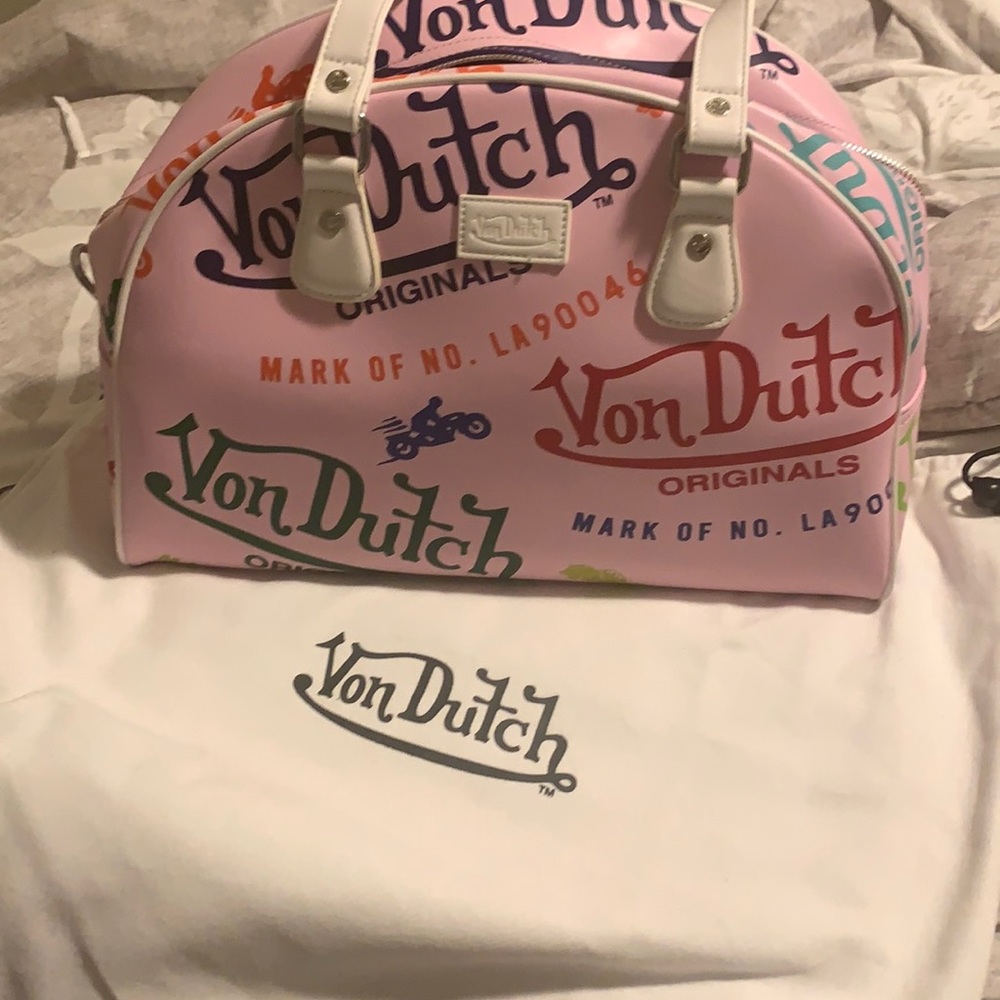 Von Dutch bowling bag like new